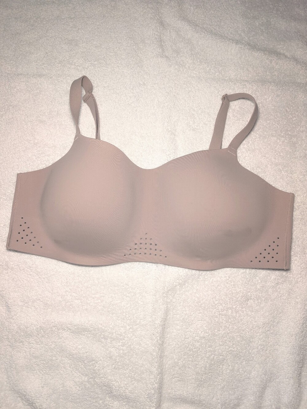 Victoria’s Secret Nude Bra XL Wireless Comfort Bra